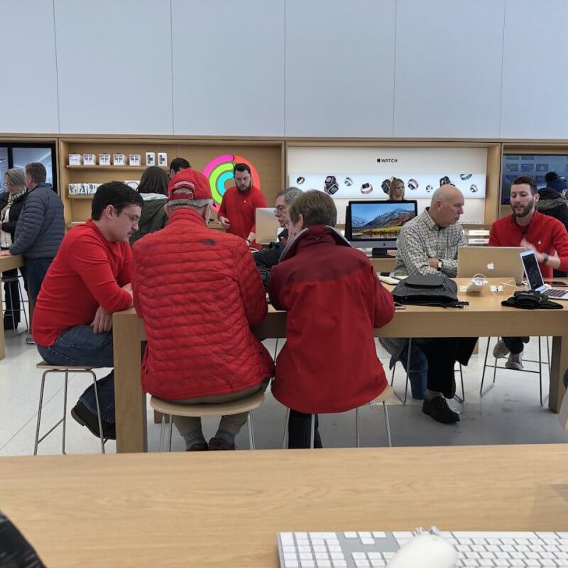 Knitting in the…..Apple Store?